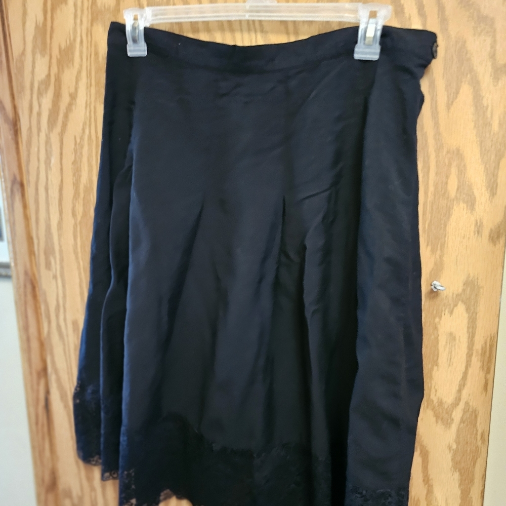 SKIRT SIZE 16 WOMAN'S